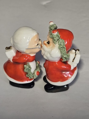 Vintage napco kissing santa - vintage,